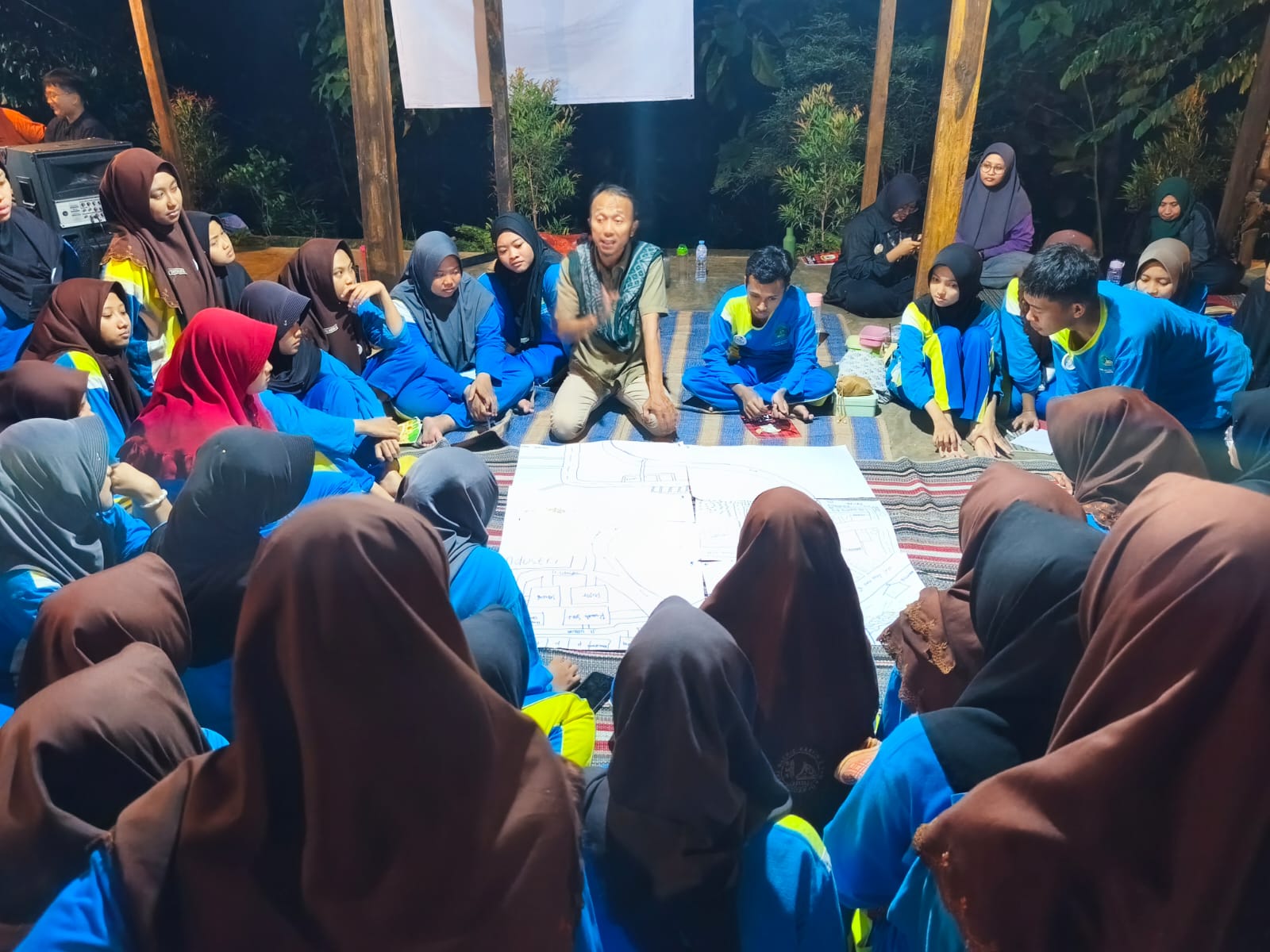 Peduli Lingkungan, SMA Wachid Hasyim 2 Taman Laksanakan Program Sekolah Hutan Wakaf